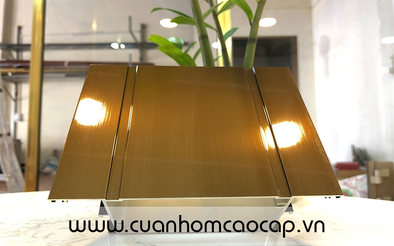 Cửa Nhôm Xi Mạ Cao Cấp