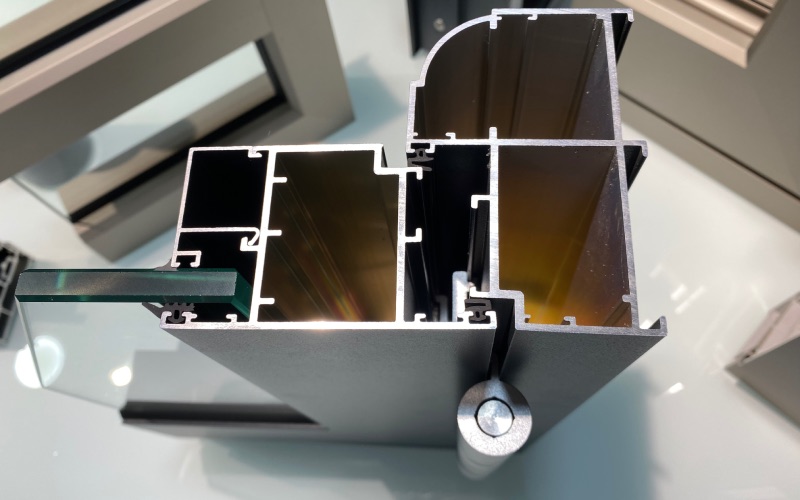 Cửa Nhôm Nhập Khẩu Malaysia